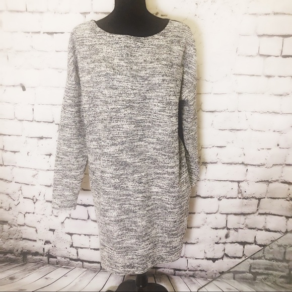 Banana Republic Dresses & Skirts - BANANA REPUBLIC Long Sleeve Drop Shoulder Dress